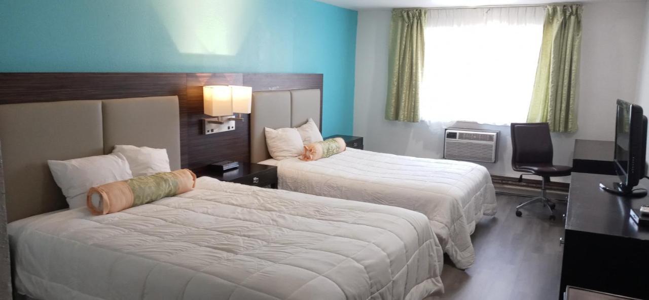 Nampa Inn & Suites Екстериор снимка