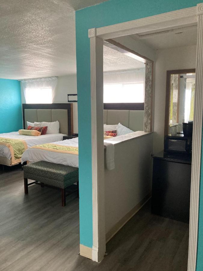 Nampa Inn & Suites Екстериор снимка