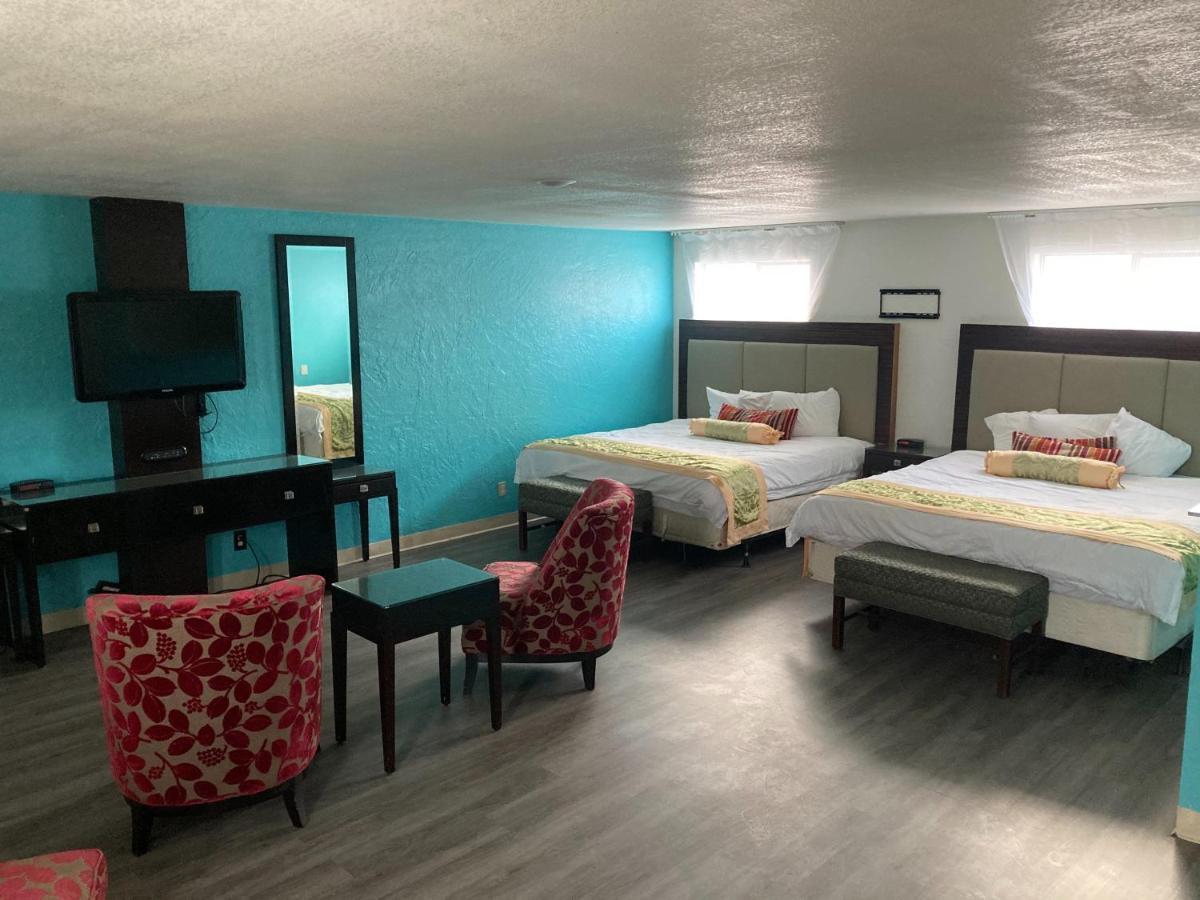 Nampa Inn & Suites Екстериор снимка